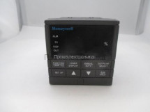 Honeywell DC330B-C0-003-21-000000-00-0